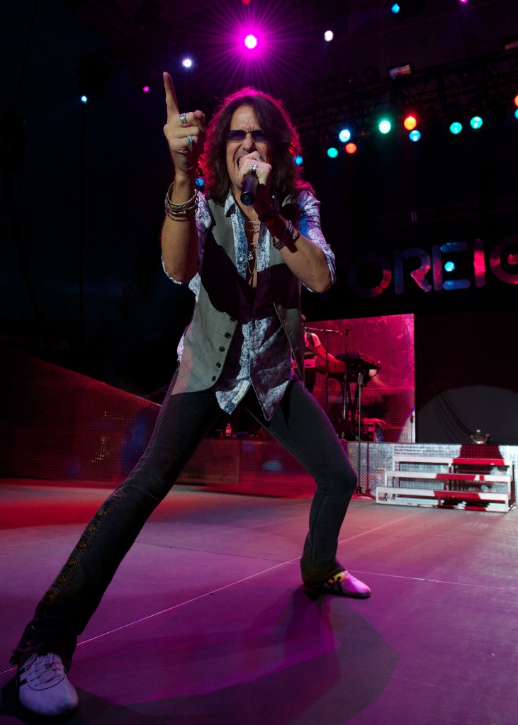 Kelly Hansen of Foreigner performs at Tulalip Amphitheater in Marysville, WA. Photo by John Lill